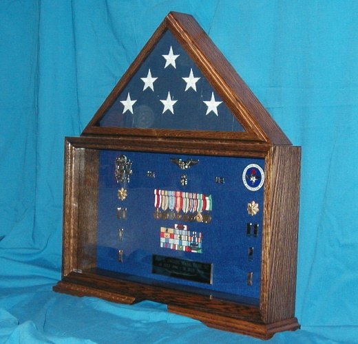 Mid-Size Flag/Display Case
